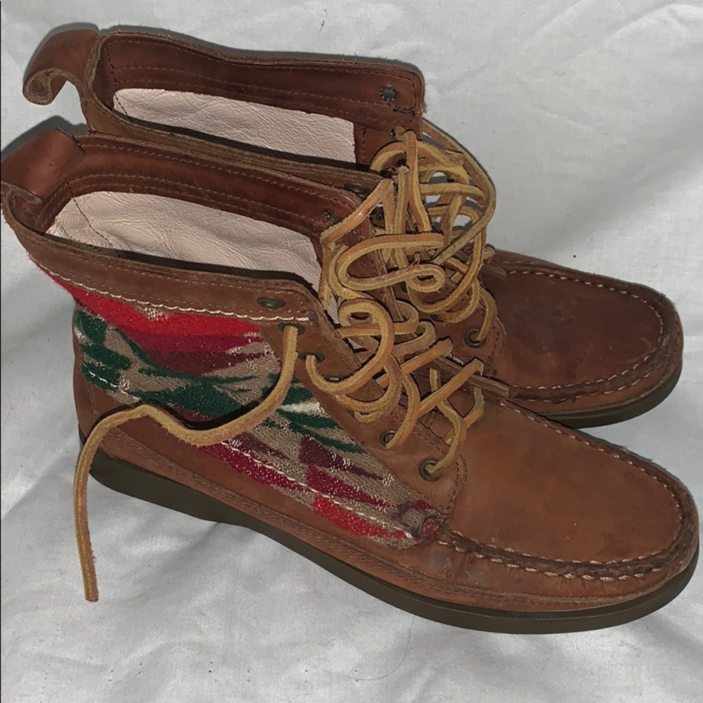 Samosa Aztec ankle boots